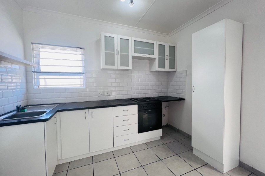 To Let 2 Bedroom Property for Rent in Bernadino Heights Western Cape
